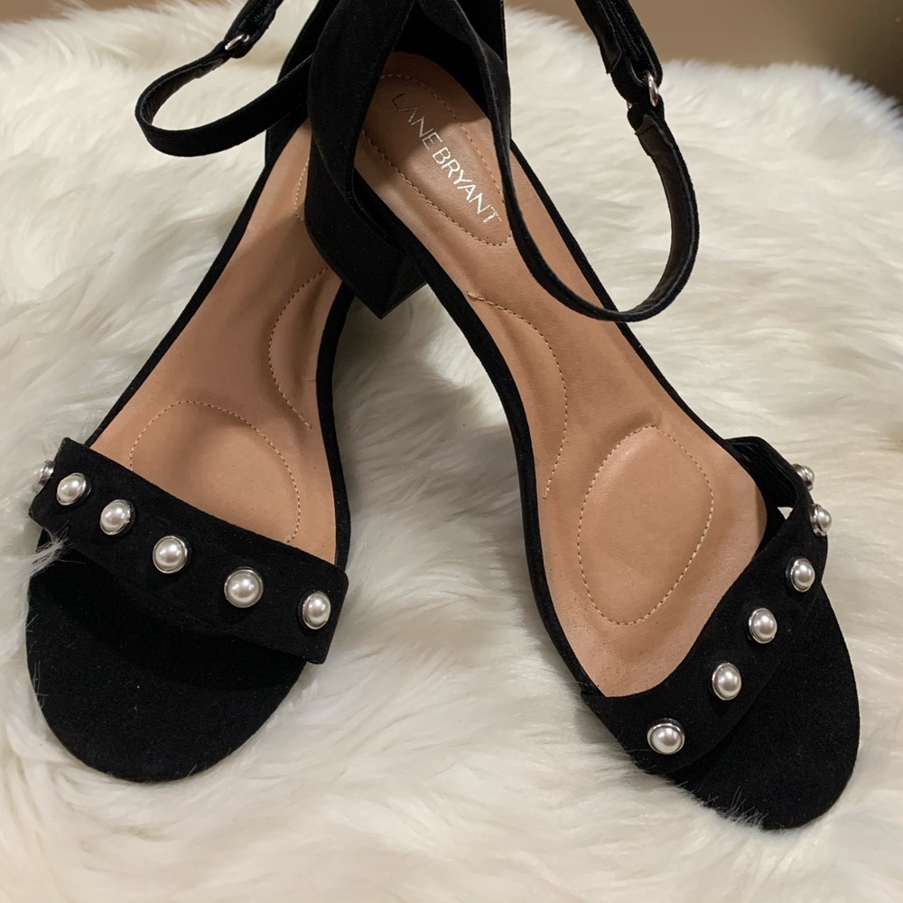 LANE BRYANT BLACK PEARL LOW BLOCK ANKLE STRAP